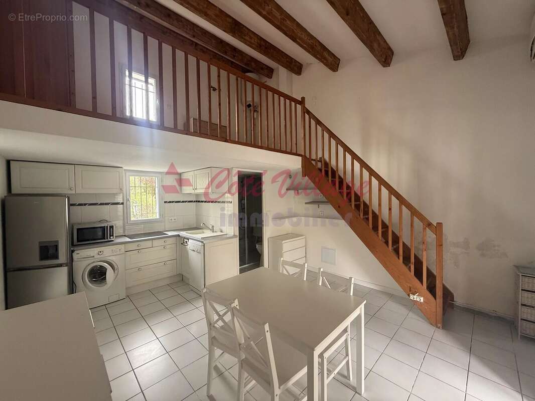 Appartement T2 Mezzanine avec véranda , terrasse avant et jardin arrière - photo 3