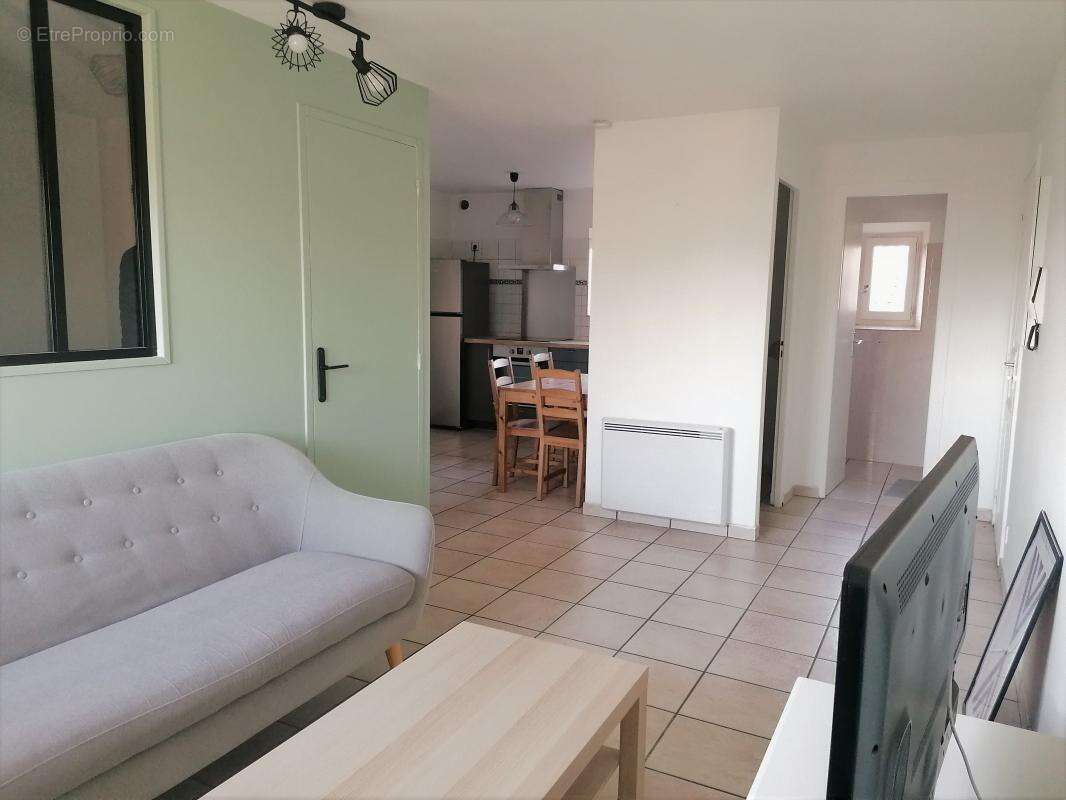 Appartement à USTARITZ
