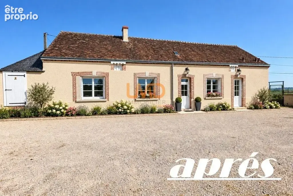 corps de ferme avec une grange de 200 M² - photo 2