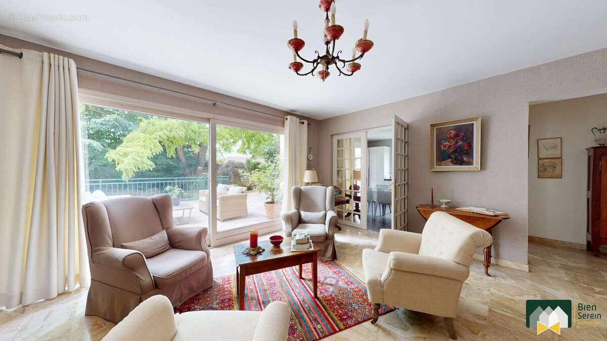 Maison 232 m² à Treon  - photo 3