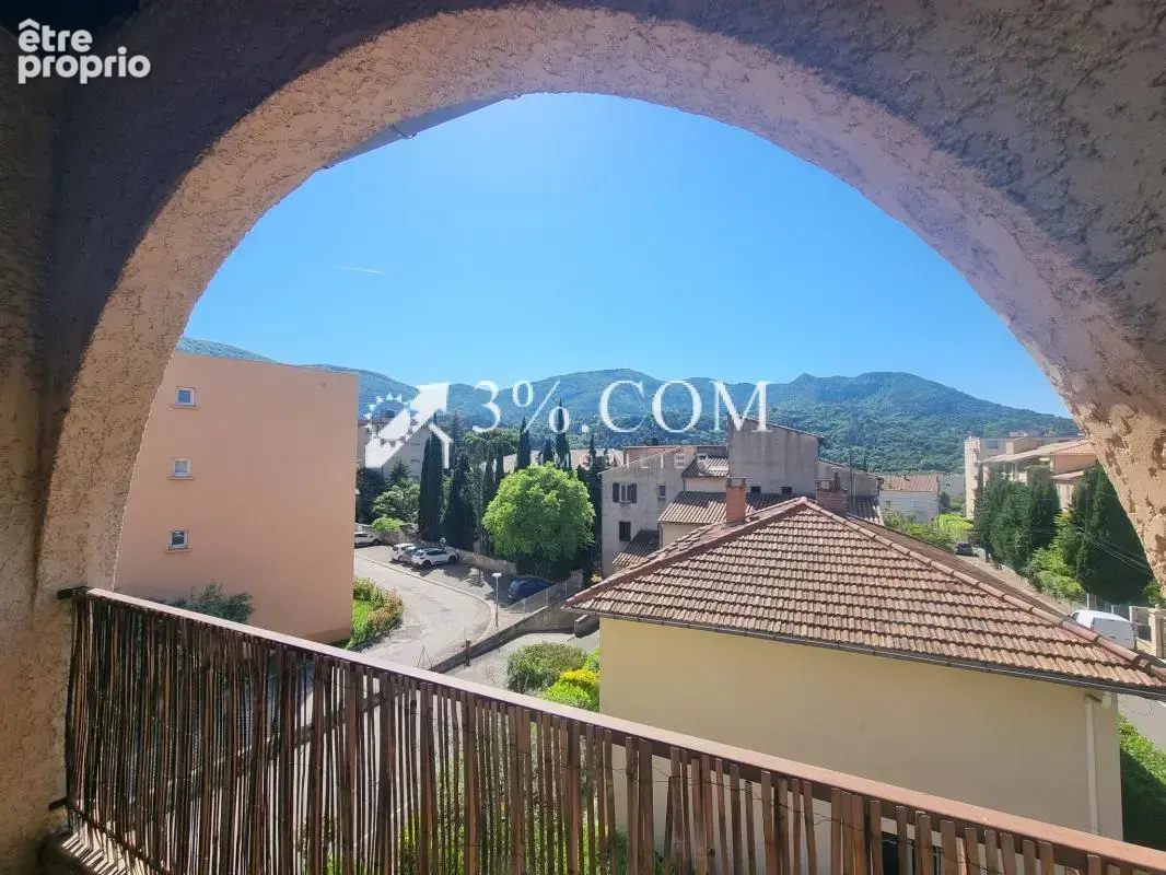Appartement à NYONS