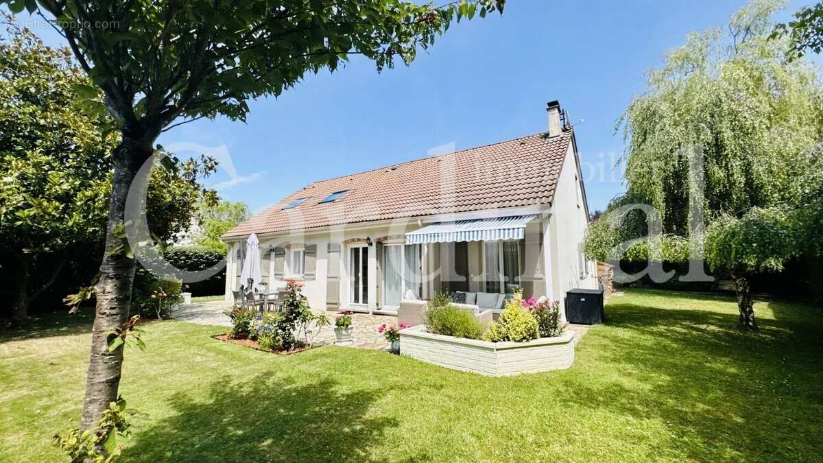 Maison à NOISY-LE-ROI