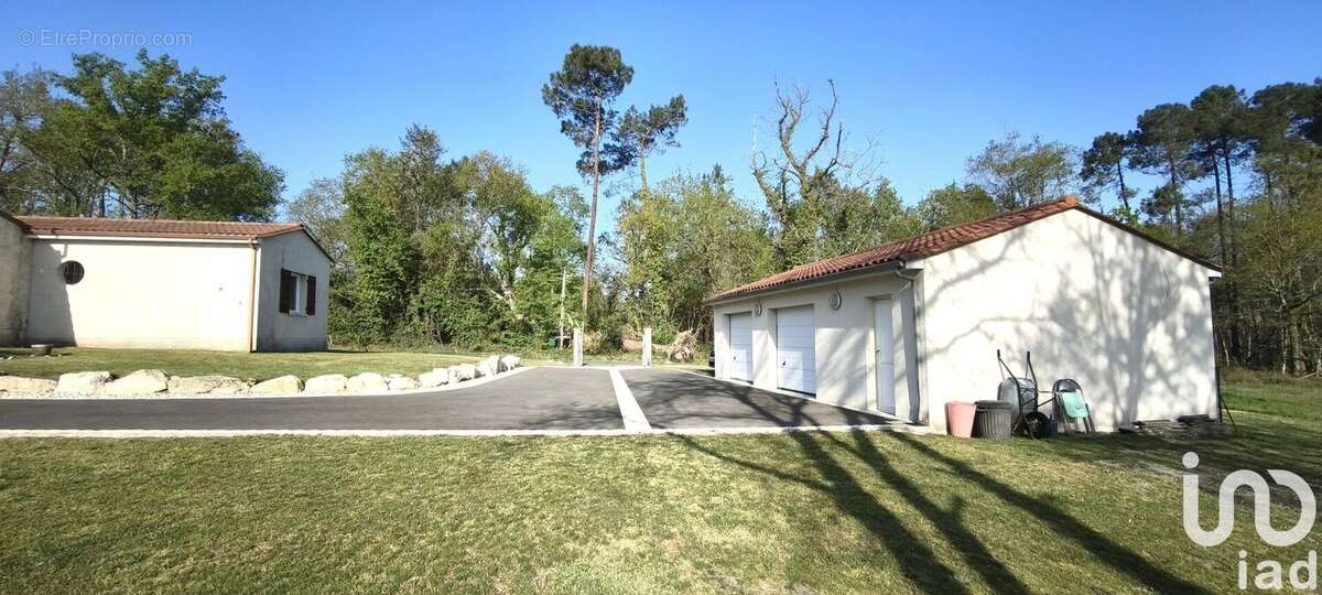 Photo 2 - Maison à CLERAC