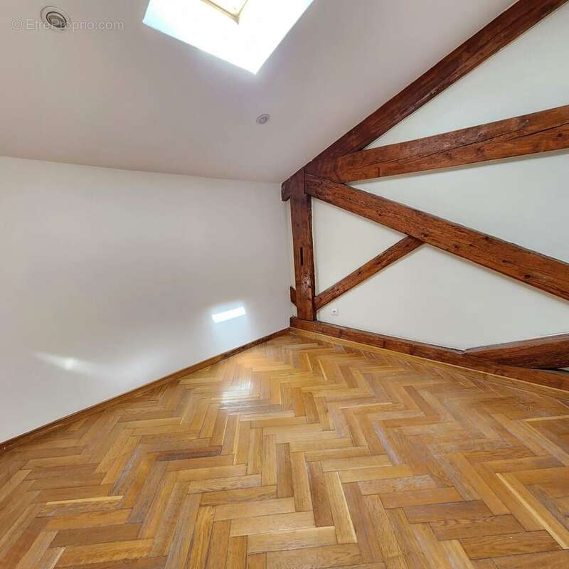 Appartement à SALON-DE-PROVENCE