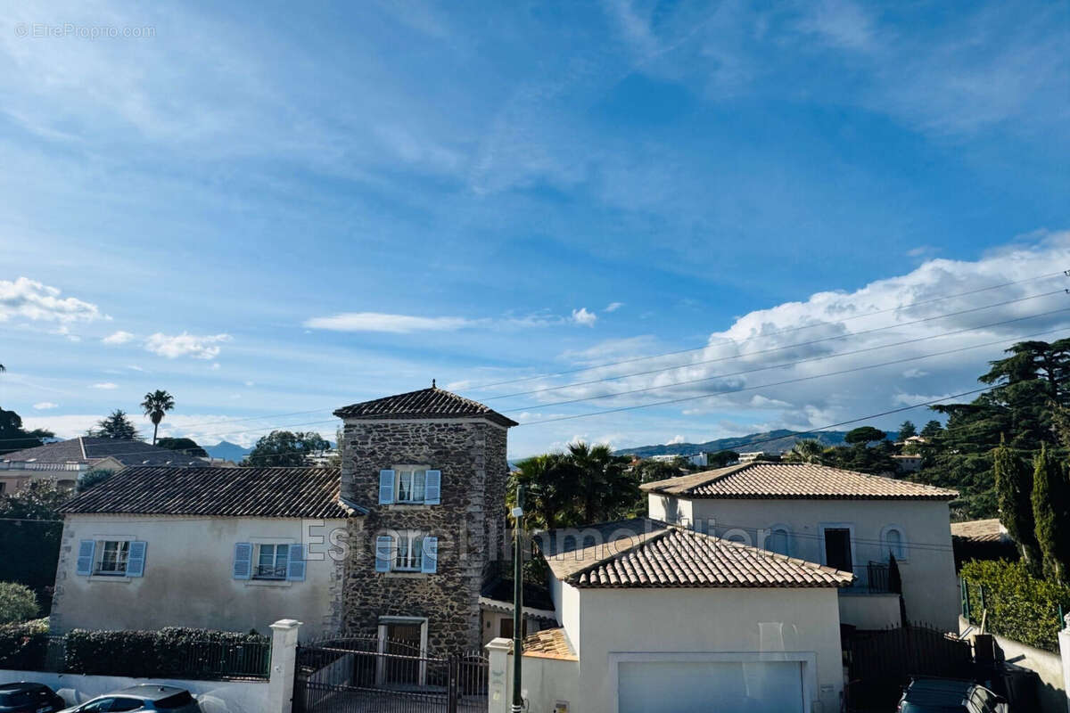 Appartement à CANNES