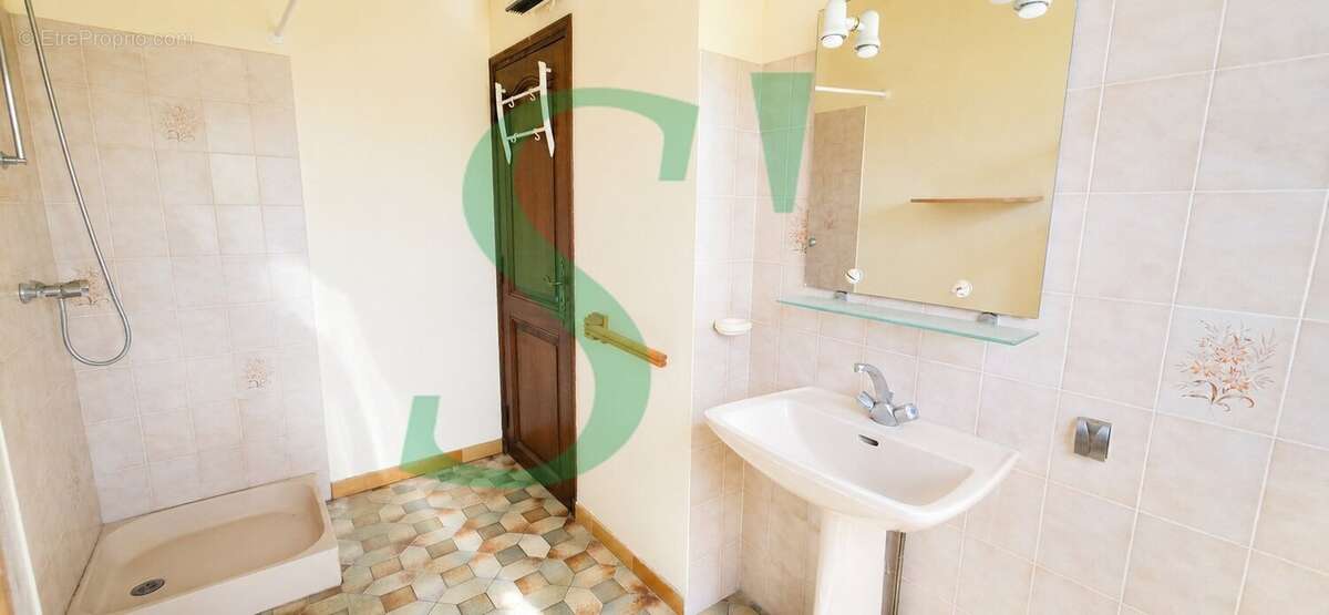 Maison 253 m² à Gisors  - photo 12