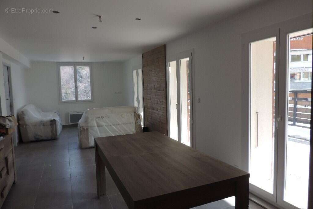 Appartement à MANTEYER