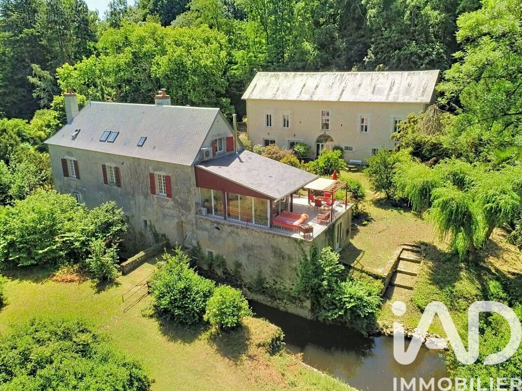 Photo 1 - Maison à ARGENTON-SUR-CREUSE