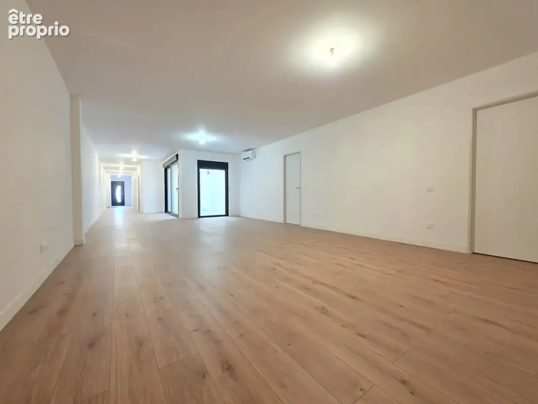 Appartement 4 pièces de 190 m² à vendre à Romans-sur-Isère - Rare sur le marché - photo 3