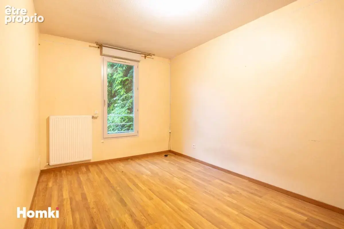 Appartement T4 de 88 m² à Grenoble 38000, Rue des 400 Couverts - photo 9