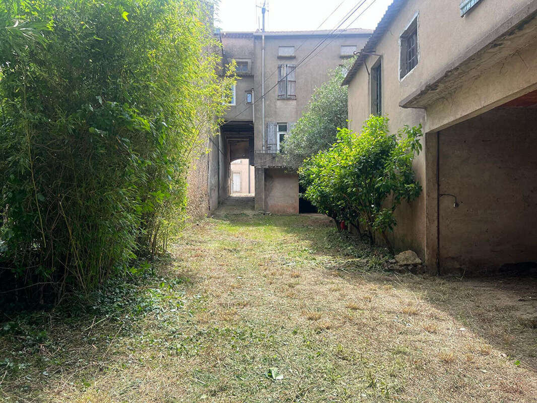 Maison - Cazouls-Lès-Béziers - 5 pièces - 116.5 m² - photo 2