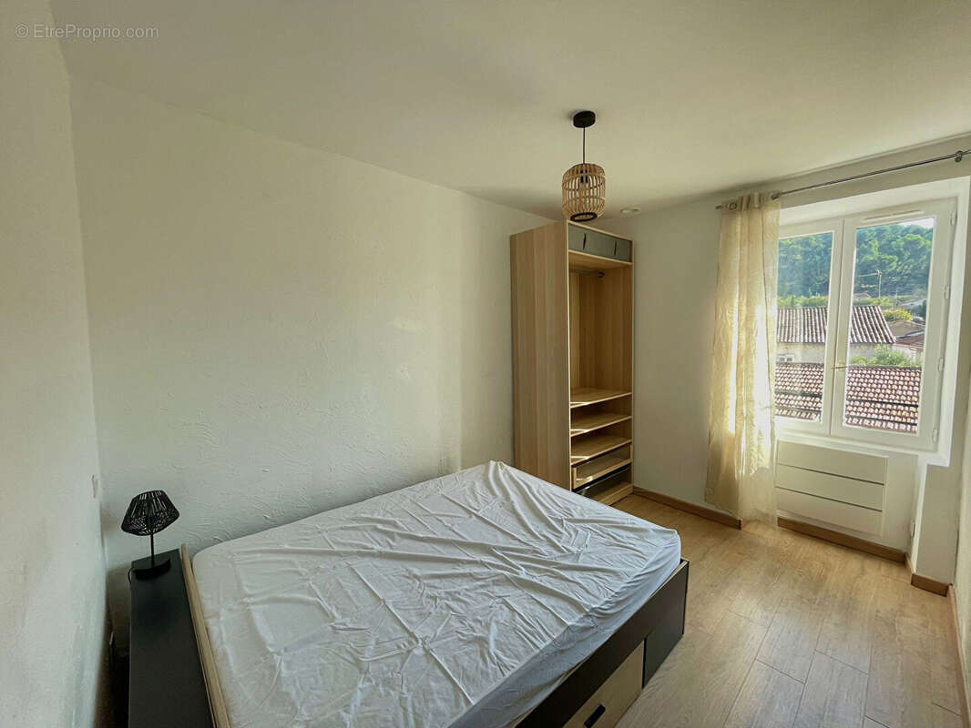 Appartement à CHATEAURENARD