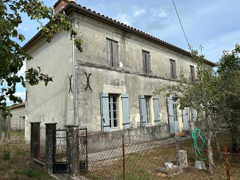 Maison à CLERAC