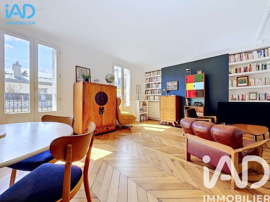 Photo 5 - Appartement à PARIS-18E