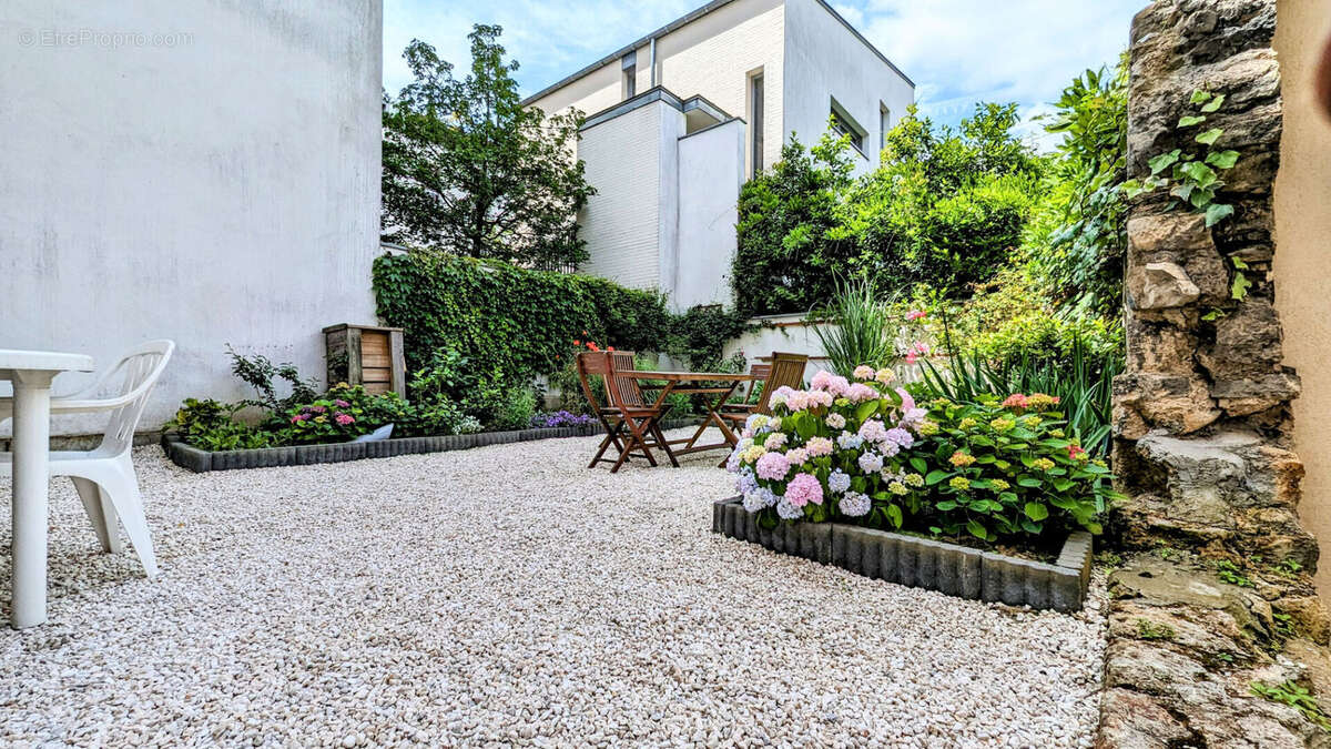 Appartement Saint Denis 3 pièce(s) 71 m2 - photo 10