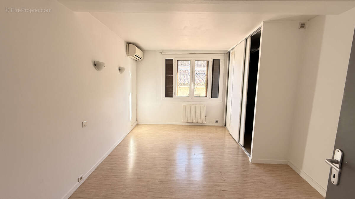 Maison à SAINT-JEANNET