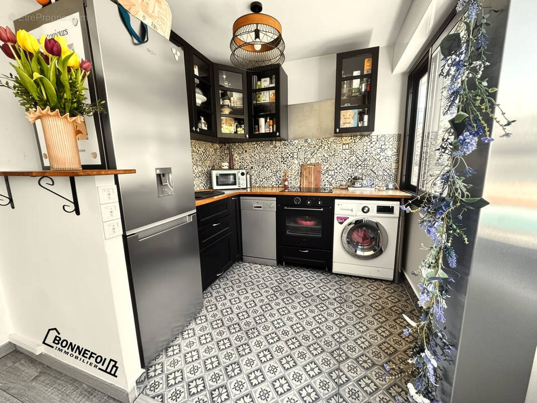 Appartement à SAINT-MAUR-DES-FOSSES