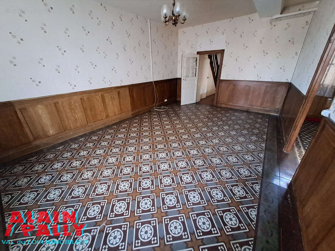 Maison à CHATEAUDUN