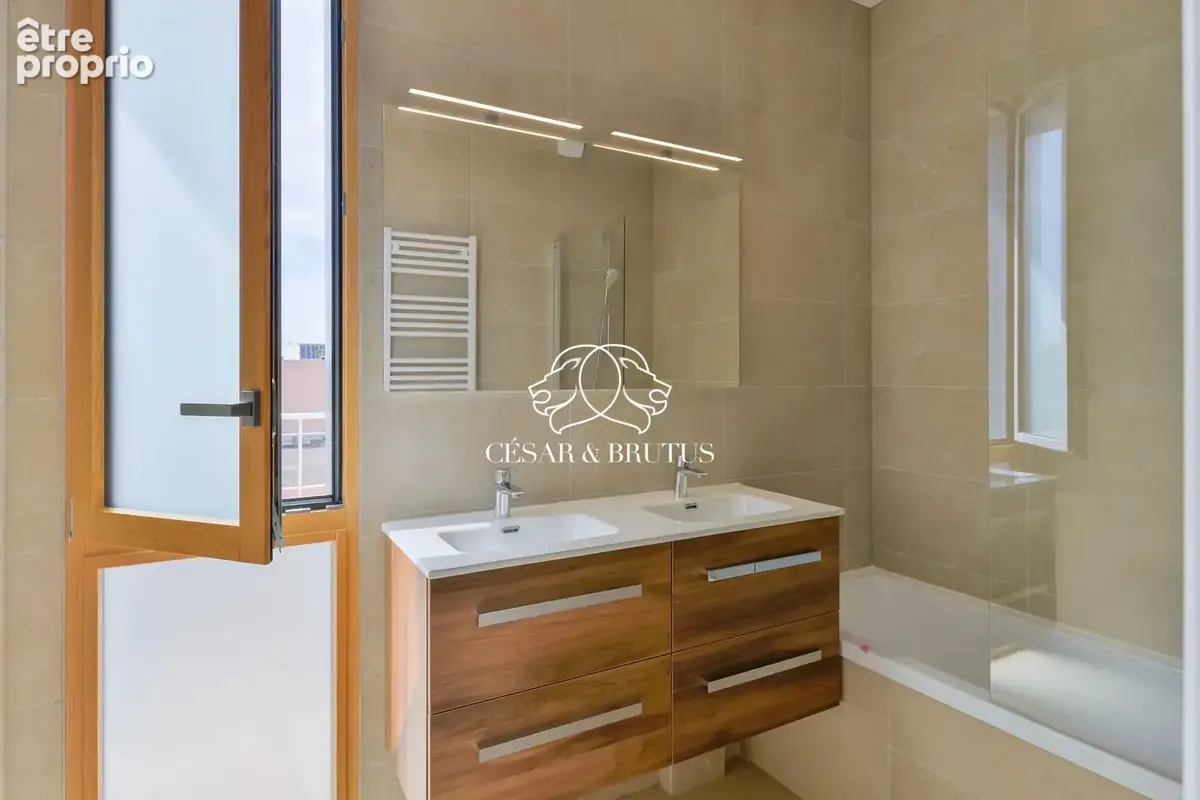 Appartement 5 pièces 108 m² à vendre à Lyon-7e (69007) - photo 8