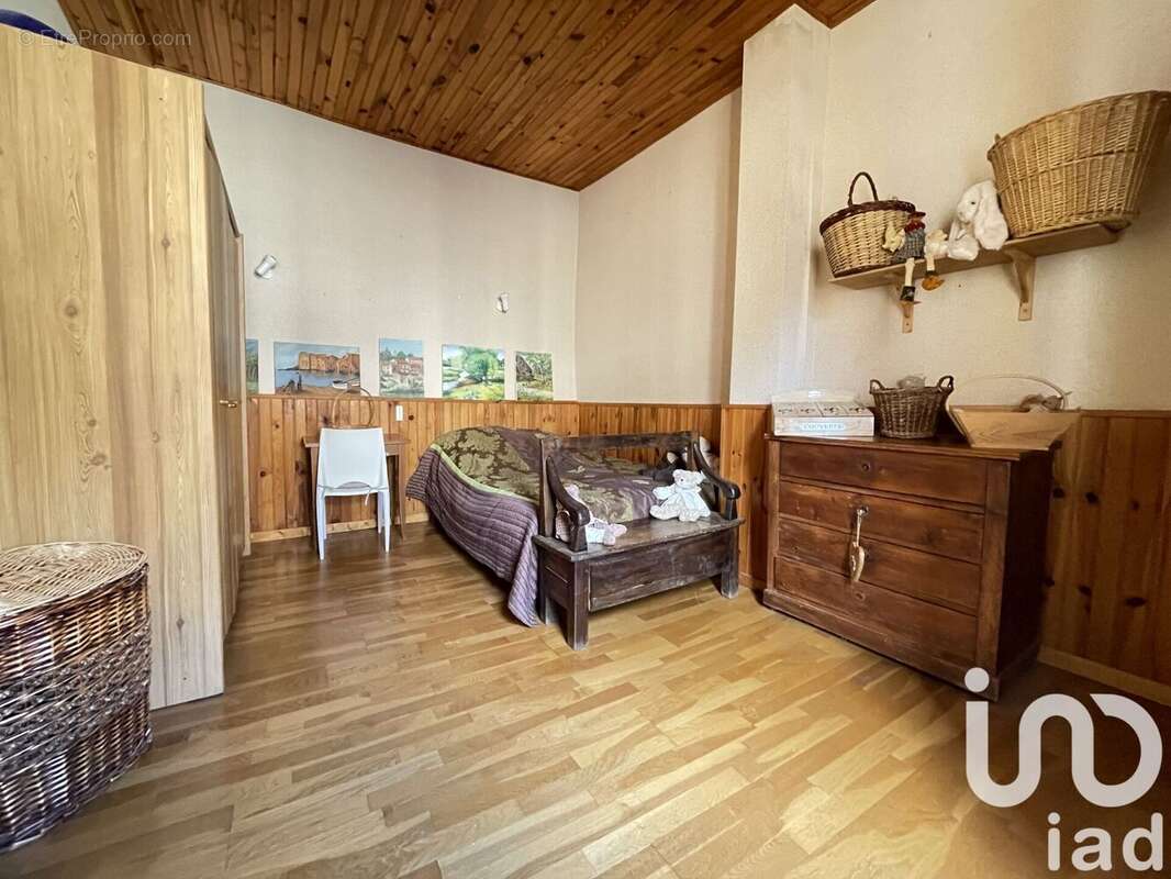 Photo 8 - Maison à JUJURIEUX