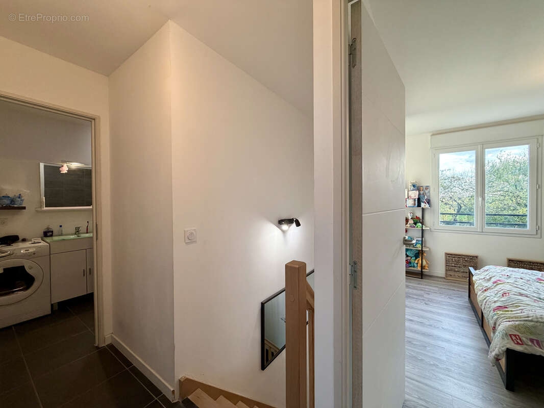 Maison à COULOMMIERS