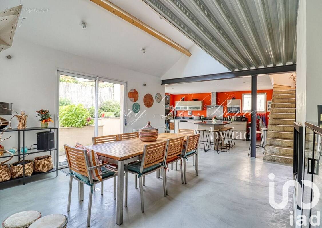 Photo 1 - Maison à CHAUMONTEL