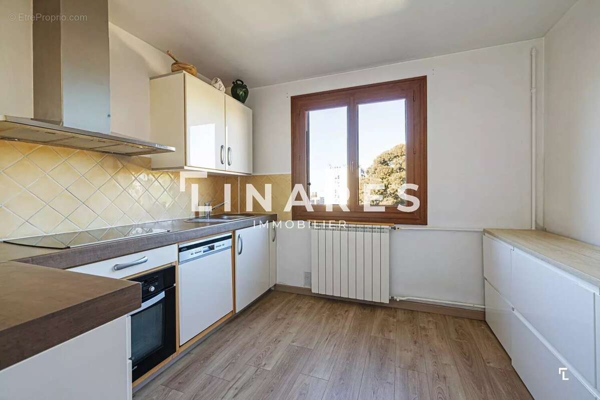 Appartement à MARSEILLE-9E