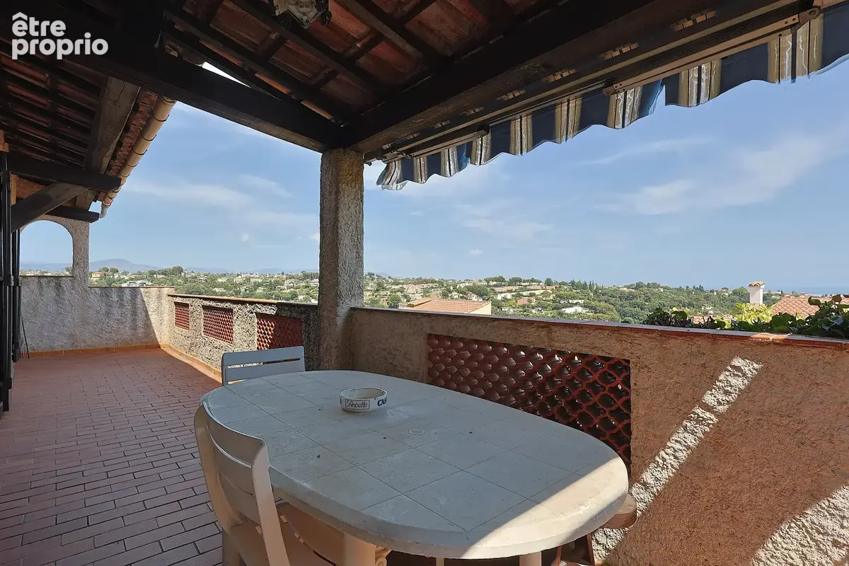 Maison avec vue mer panoramique – 157 m² – Terrain – Fort potentiel - photo 3
