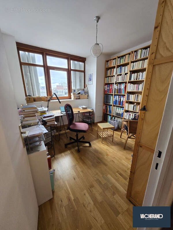 Appartement 63 m² à Lille  - photo 5