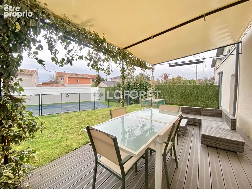 Maison à Bourg-lès-Valence de 4 pièces avec piscine - photo 2
