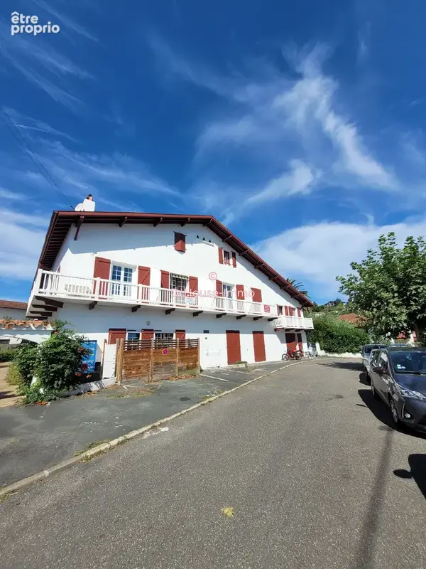 Appartement à CIBOURE