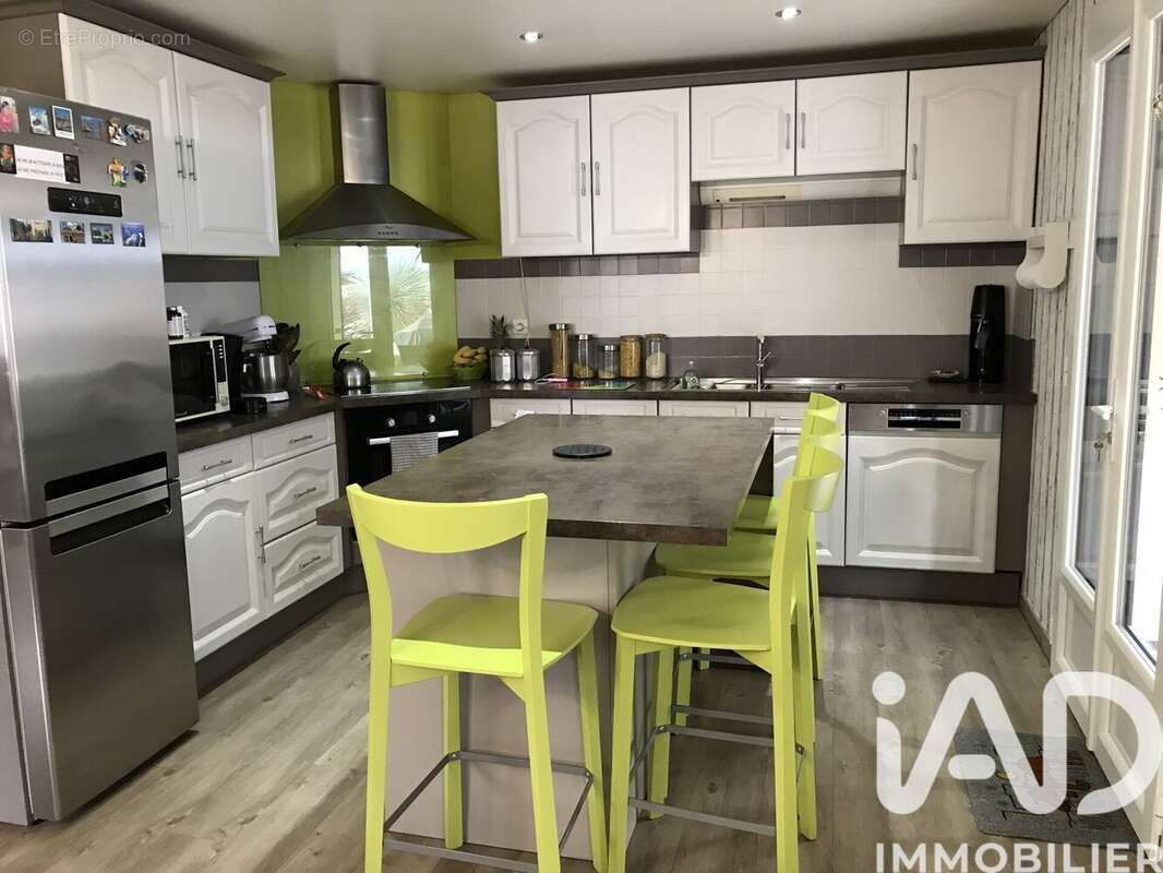 Maison 116 m² à Conliege  - photo 4