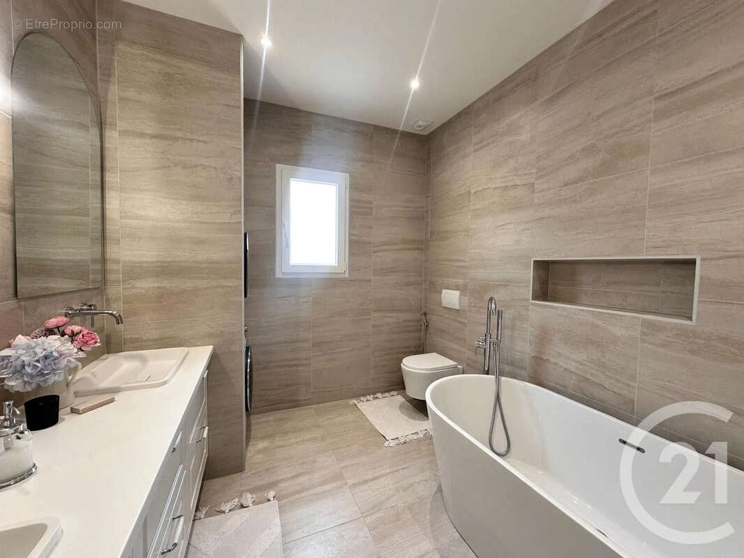 Maison 117 m² à Cubzac-Les-Ponts  - photo 6