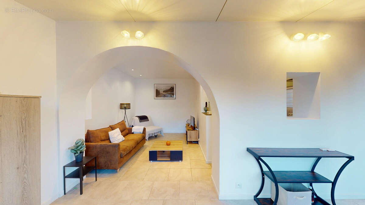 Appartement à SAUSSET-LES-PINS