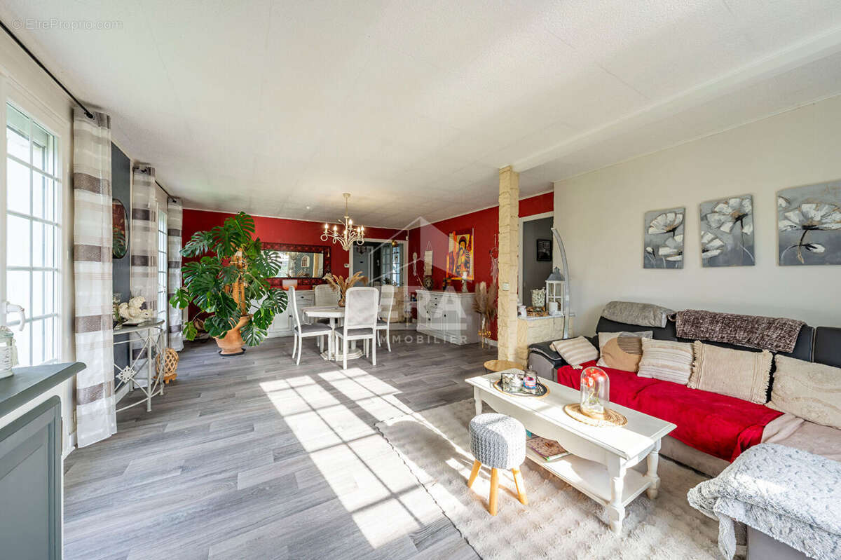 Maison à BALLANCOURT-SUR-ESSONNE