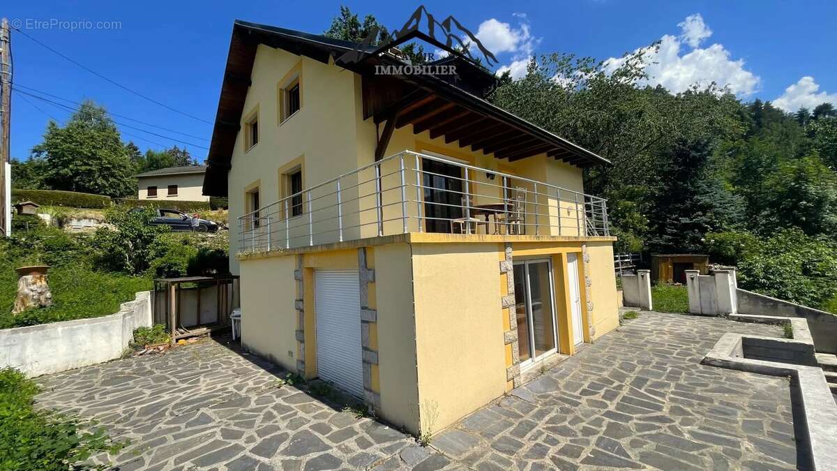 Maison 4 faces avec jardin - QUERIGUT - photo 10