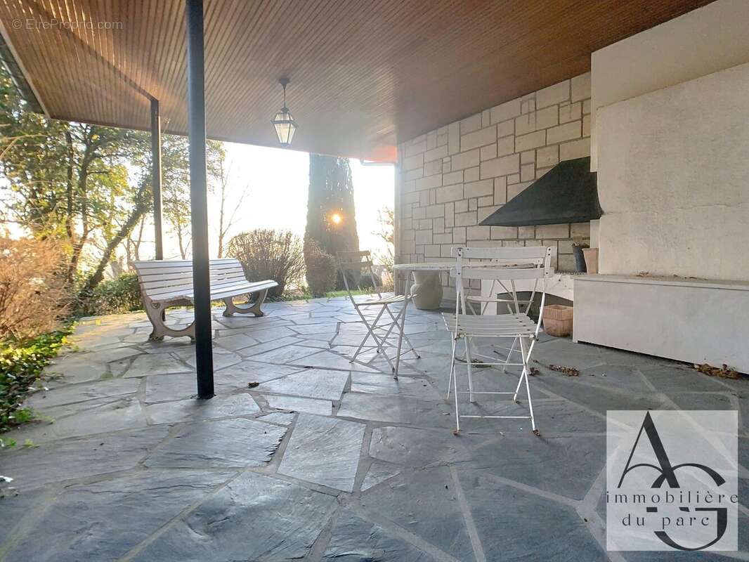 Maison à VILLEQUIER