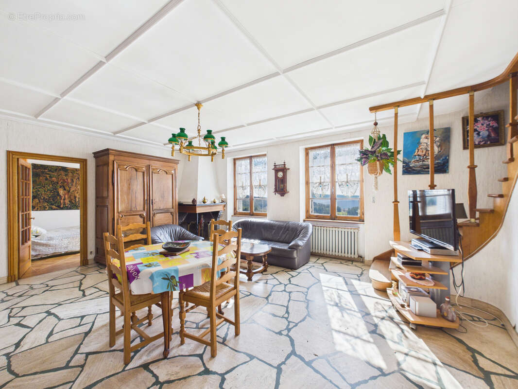 Maison à LA CHAISE-DIEU