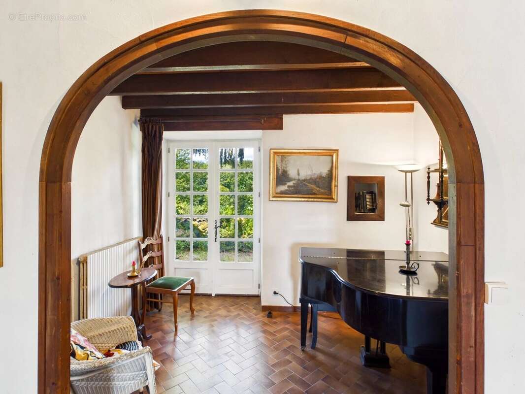 Maison en pierre  avec maison d'amis indépendante dans un hameau paisible - photo 8