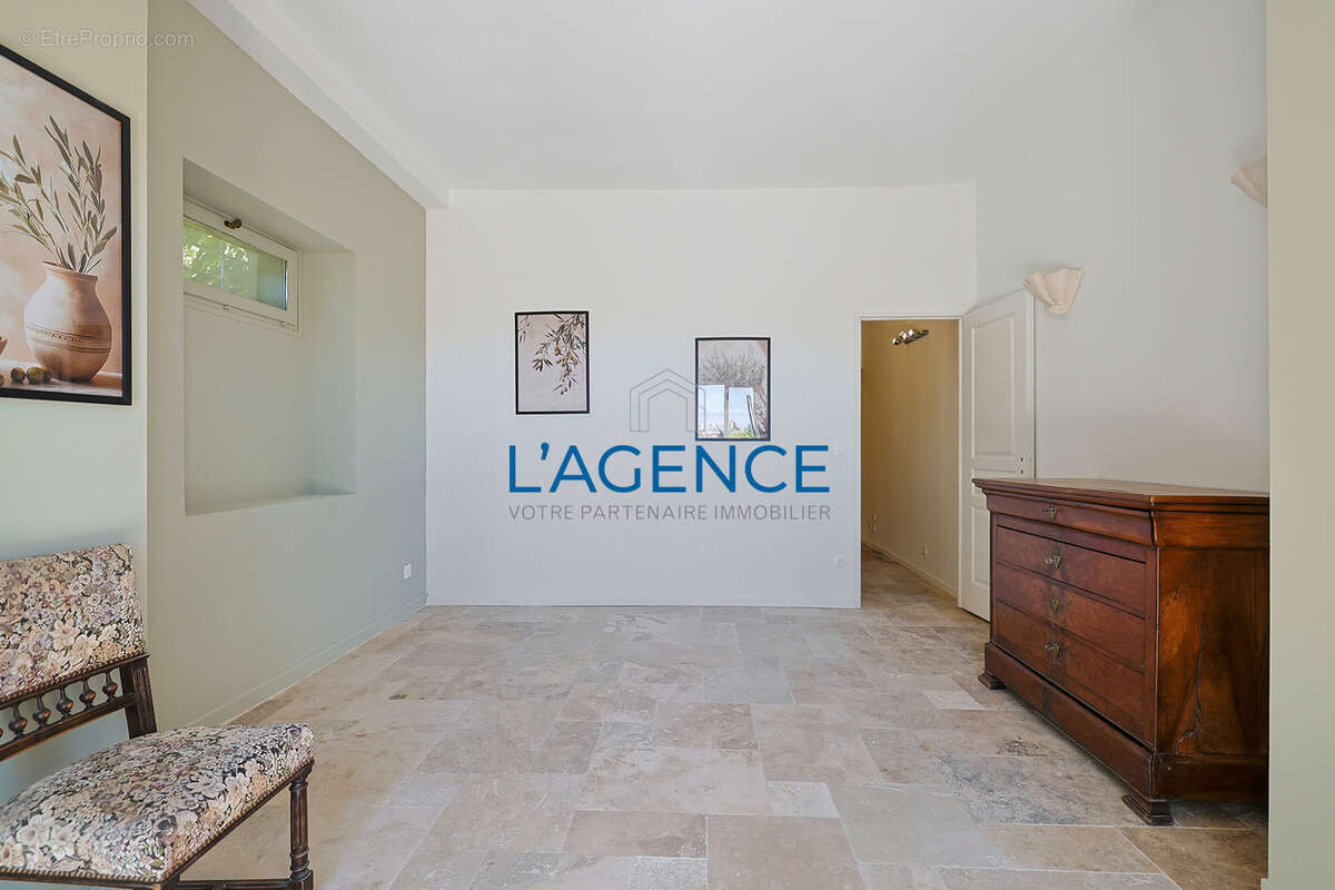 Appartement à HYERES