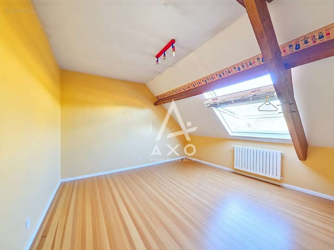 Maison à VILLEMANDEUR