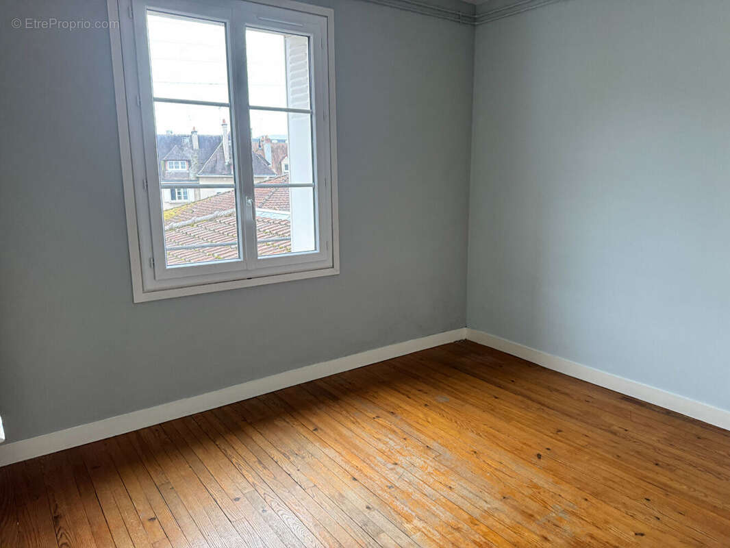 Appartement à FALAISE