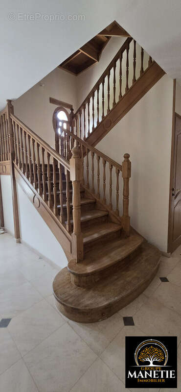 Maison 355 m² à Goeulzin  - photo 4