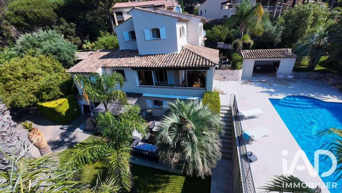 Maison 235 m² à Sainte-Maxime  - photo 5