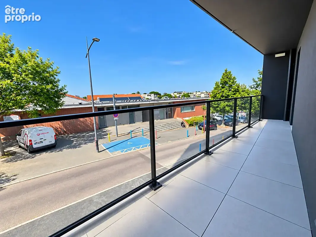 Appartement  5 pièces 105m² + 2 Balcons + Patio + Jardin + 2 parkings sous-sol ! POUVOURVILLE - photo 2