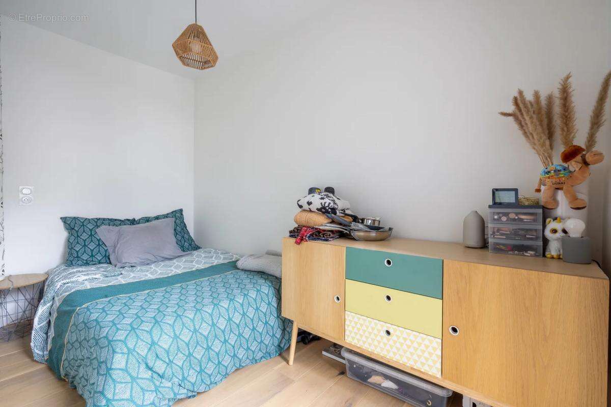 Appartement à BONDY