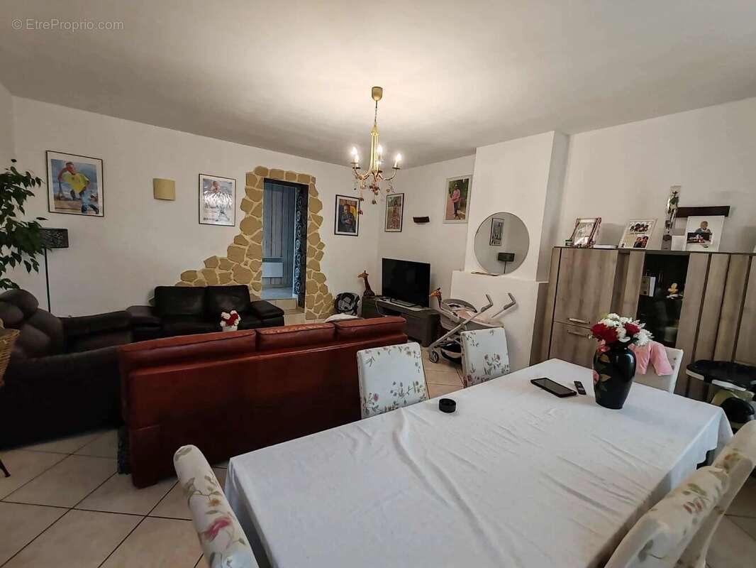 Maison à SERANVILLERS-FORENVILLE