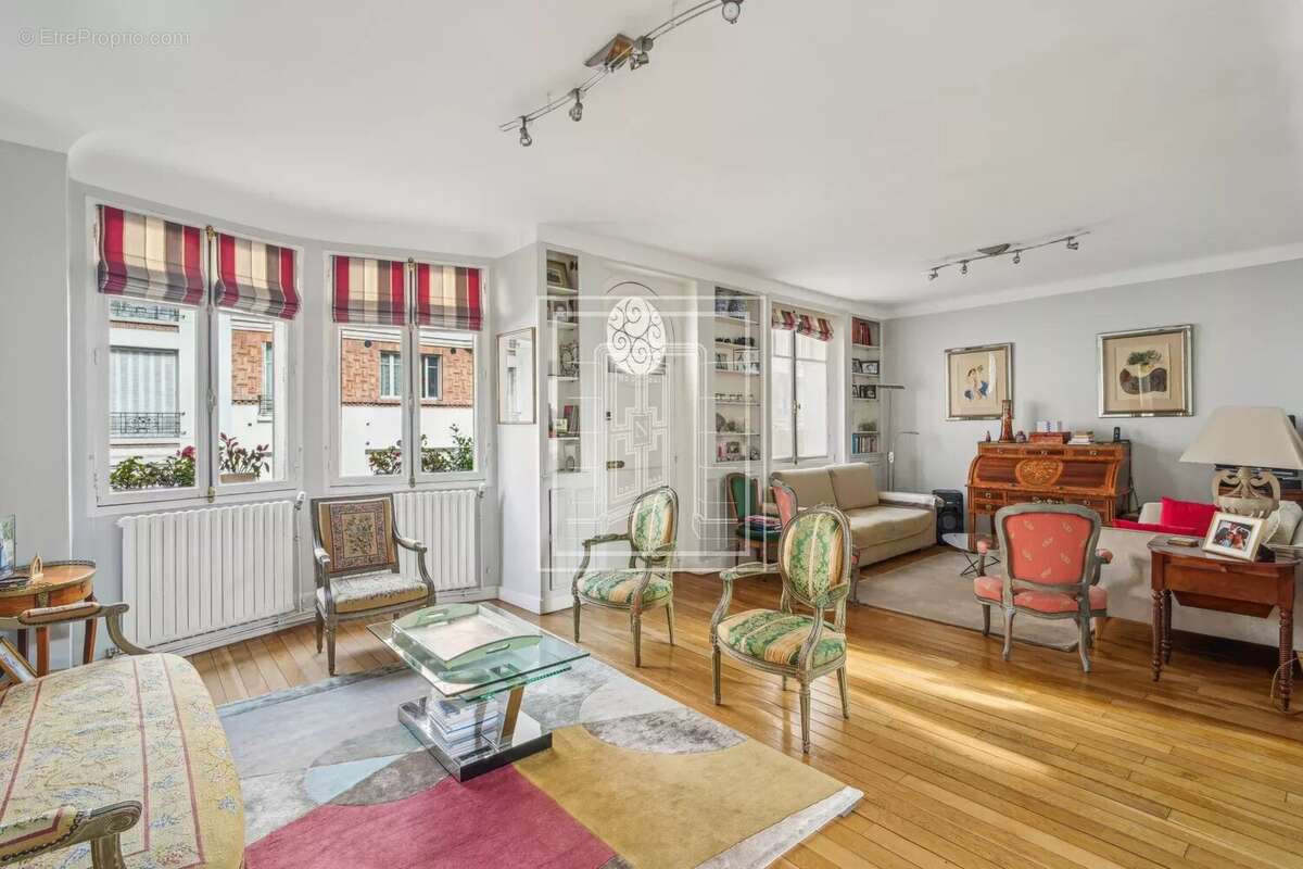 Maison à BOULOGNE-BILLANCOURT