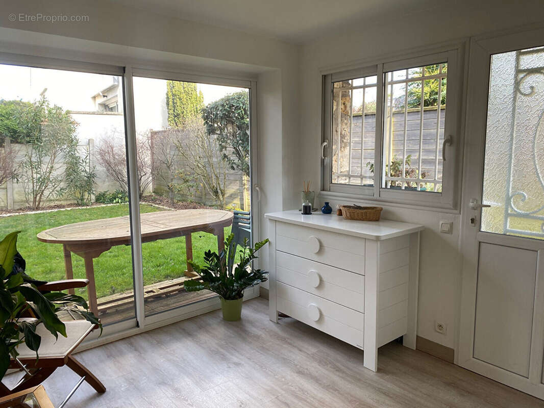 Maison à MONTMORENCY