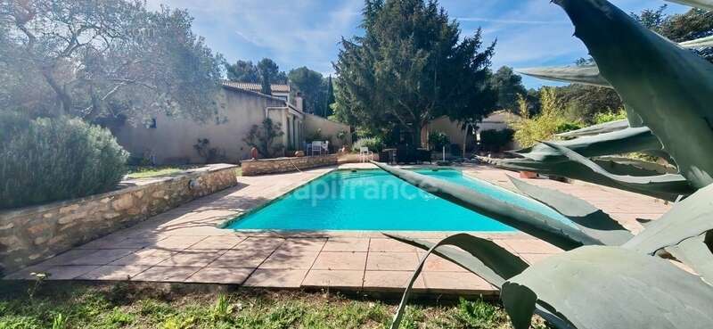 Maison à FONTVIEILLE